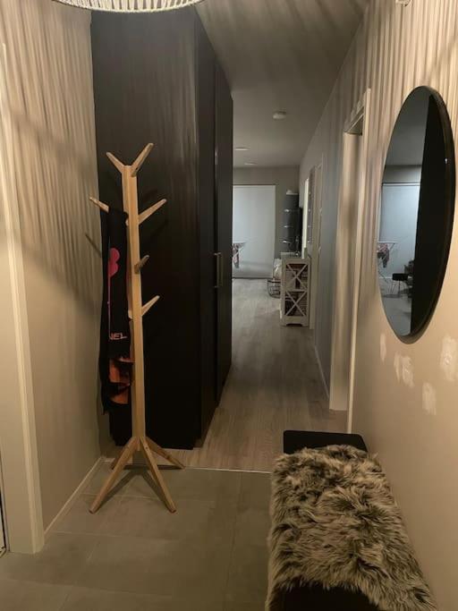 Beautiful Apartment Near Airport Njarthvik Exterior foto
